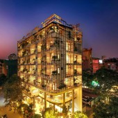 Chính chủ định cư Úc, nên bán tòa Luxury Apartment mặt phố Tây Hồ 246m, 10 tầng